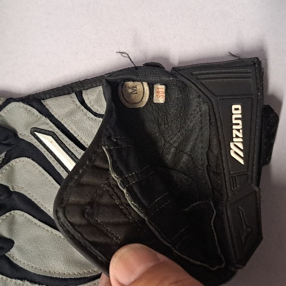 Mizuno Vintage pro right hand Baseball glove M - Picture 3 of 3